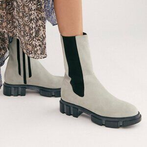 Free People Brooks Chelsea Suede Boot Mist 38 New